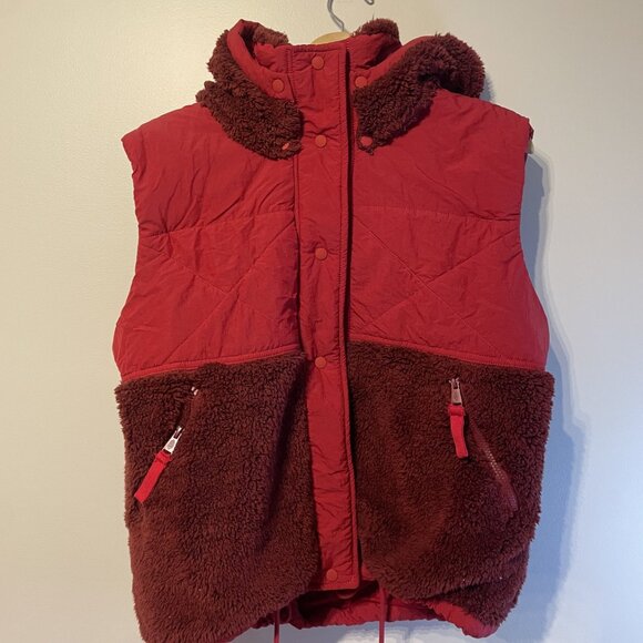 Free People x FP Movement Adventure Awaits Vest (as is) - Picture 3 of 5